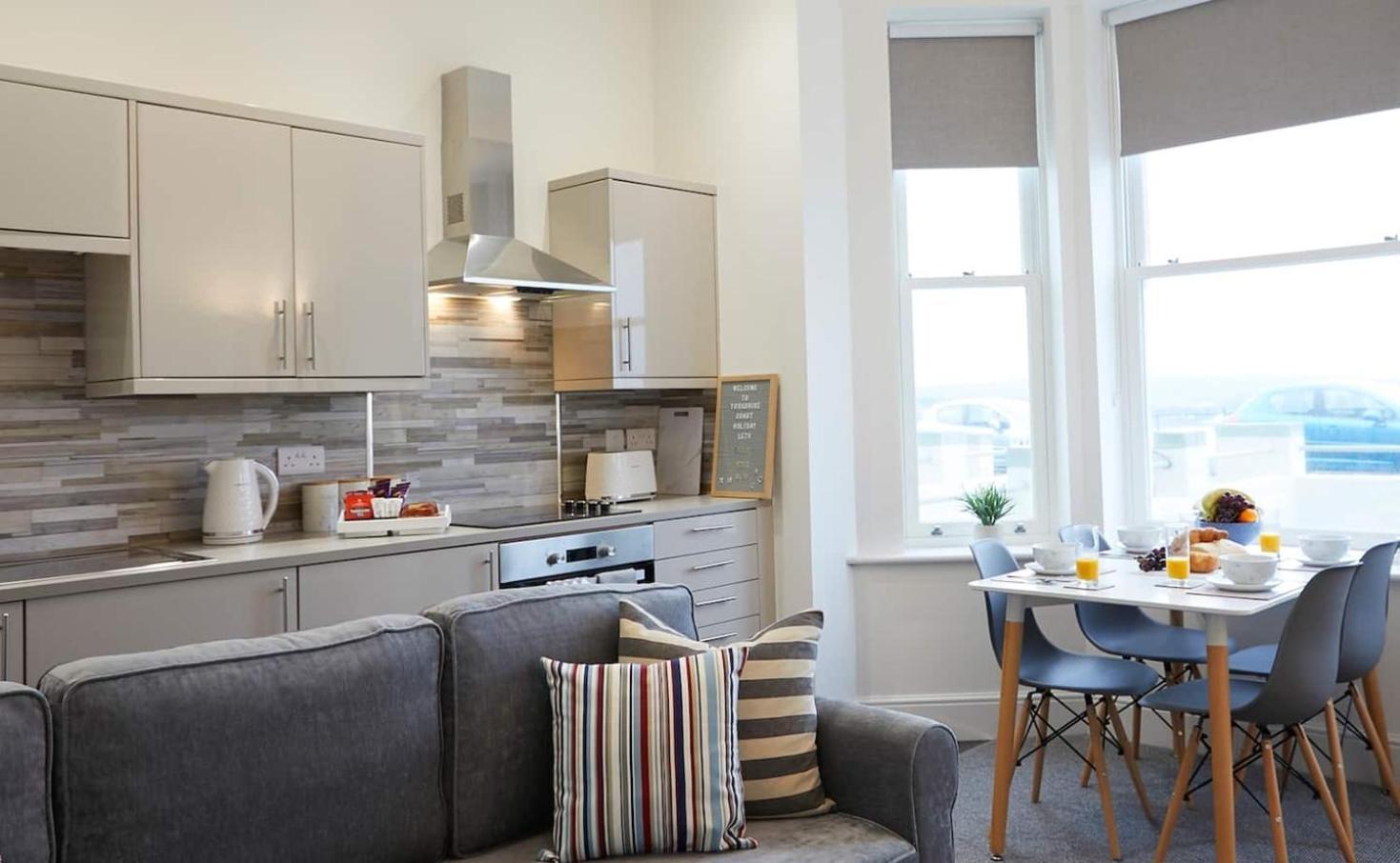 Apartment Headland View - Stunning Sea Views! Scarborough